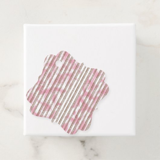 Een roze en witte gestreepte achtergrond bedankjes labels (In situ)