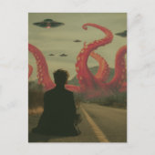 Een roze octopus en UFO's Persoon die langs de weg Briefkaart (Voorkant)