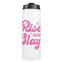 Een roze retro Rise en Slay