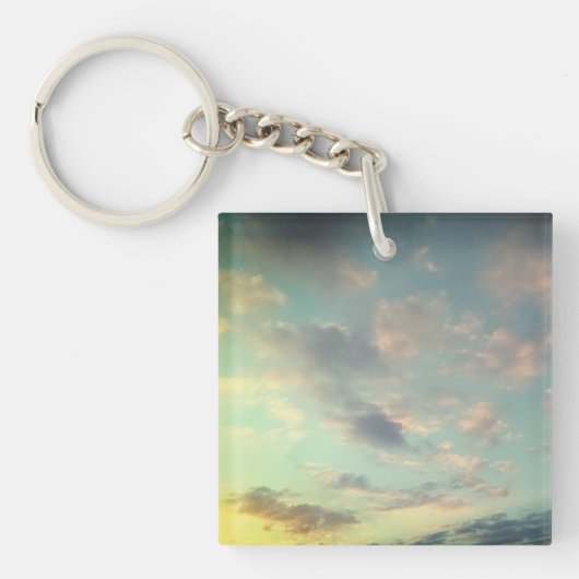 Een roze tot de wolken sleutelhanger (Voorkant)