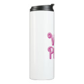 Een roze We’re Plastic Thermosbeker (Gedraaid links)
