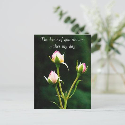 Een rozenknopbloem briefkaart (Staand voorkant)