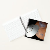 Een ruimteschip in aeroshell nadert Mars. Notitieboek (Binnen)