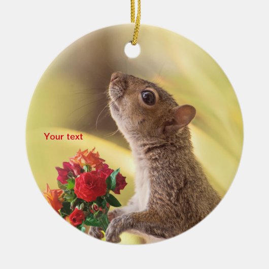 Een schattig eekhoorndier personaliseren met rozen keramisch ornament (Voorkant)