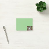 Een schattig kitten met groene ogen post-it® notes (Kantoor)