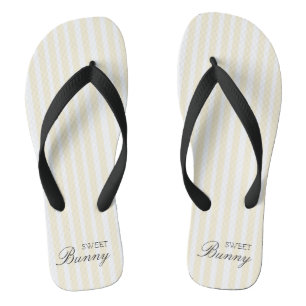 Een schattig klein bloemenkonijn zoet Geel Teenslippers
