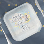 Een schattig muisje is op weg jongen Baby shower Papieren Bordje<br><div class="desc">Introductie van onze betoverende "Een schattige kleine muis is onderweg!" Boy Baby shower Invitation and Accessoires Design Collectie, perfect het vastleggen van de charme en de grillen van de huidige trending muis-thema baby showers. Omdat deze schattige feesten steeds populairder worden, zijn we blij met het cadeaus van ons nieuwste ontwerp,...</div>