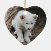 Een schattige baby witte leeuw keramisch ornament (Achterkant)