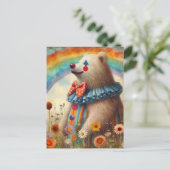 Een Schattige Beer in een regenboogweide Briefkaart (Staand voorkant)