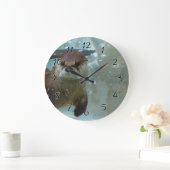 Een schattige bruine otter zwemmen in een helder b grote klok (Huis)