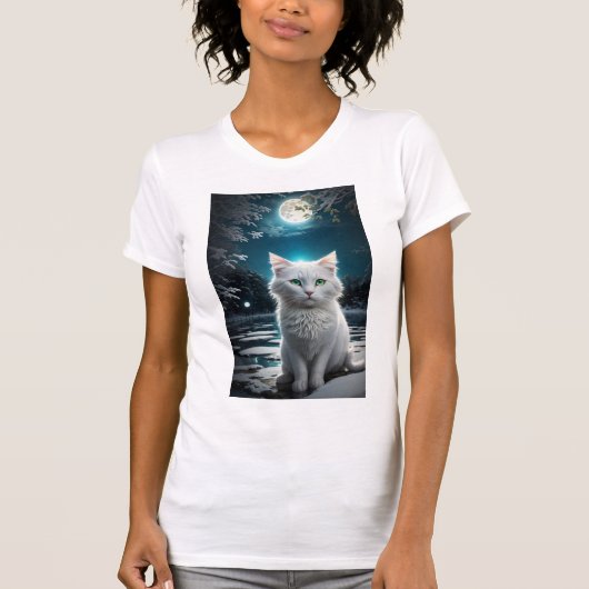 Een schattige witte kat, groene ogen t-shirt (Voorkant)