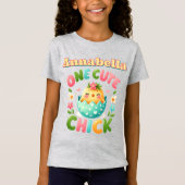 Een Schattigee Chick Baby Bird met harten en bloem T-shirt (Voorkant)