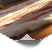 Een Schattigee donzige kat die een veer achterna z Poster (Hoek)