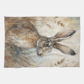 Een Schattigee haas in het bos Theedoek (Horizontaal)