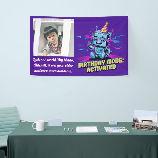 Een Schattigee Robot Activated Birthday Party Mode Spandoek (Beurs)