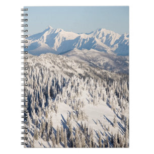 Een Schilderachtig Uitzicht van Snowy Mountains an Notitieboek