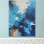 Een schilderij van blauwe en witte wolken canvas afdruk (Insitu (Houten vloer))