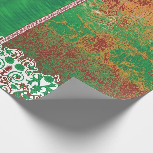 Een schilderij van een groen veld met een oranje r cadeaupapier (Hoek)