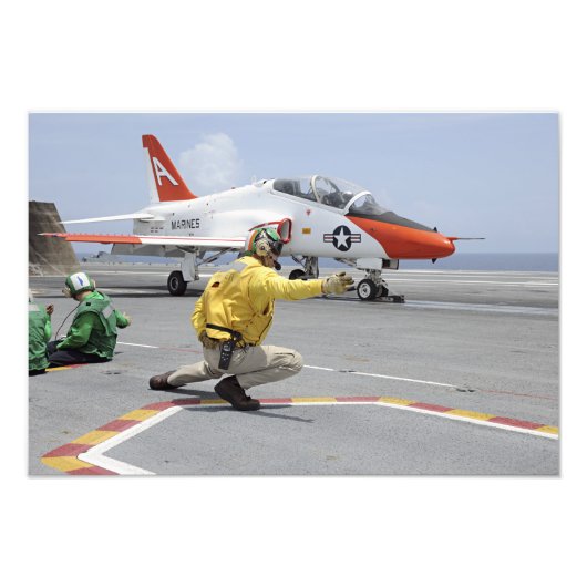 Een schutter aan boord van de vliegtuig vervoerder foto afdruk (Voorkant)