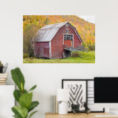 Een schuur in de groene bergen van Vermont. Hancoc Poster (Thuiskantoor)