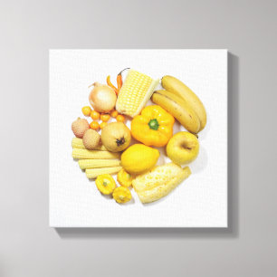 Een selectie van gele groenten en fruit. canvas afdruk