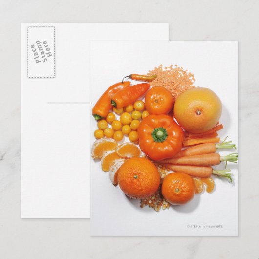 Een selectie van oranje groenten en fruit. briefkaart (Voorkant / Achterkant)