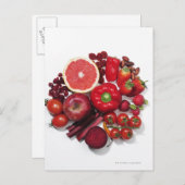 Een selectie van rode groenten en fruit. briefkaart (Voorkant / Achterkant)