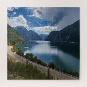 Een sereen meer legpuzzel