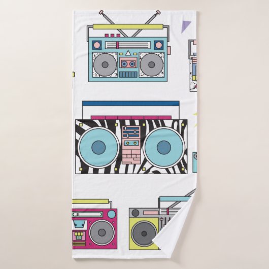 Een set van verschillende cassettespelers. Retro Badhanddoek (Badhanddoek)