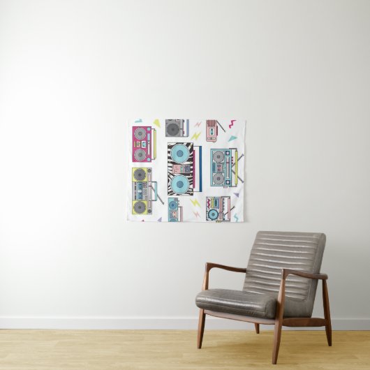 Een set van verschillende  cassettespelers. Retro  Wandkleed (In Situ (horizontaal))