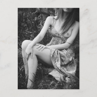Een sexy vrouw voor de Natuur Briefkaart