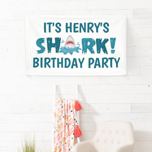 Een SHARK Kind Birthday Party Banner (Insitu)