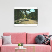 Een Shepherd Leading Sheep op een Maine Highway Canvas Afdruk (Insitu (Woonkamer))
