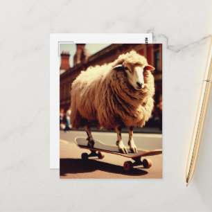 Een skateboardende witte schaap retro foto briefkaart