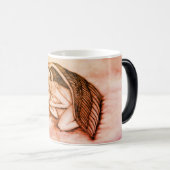 Een slaapengel op hemelwolken magische mok (Voorkant rechts)