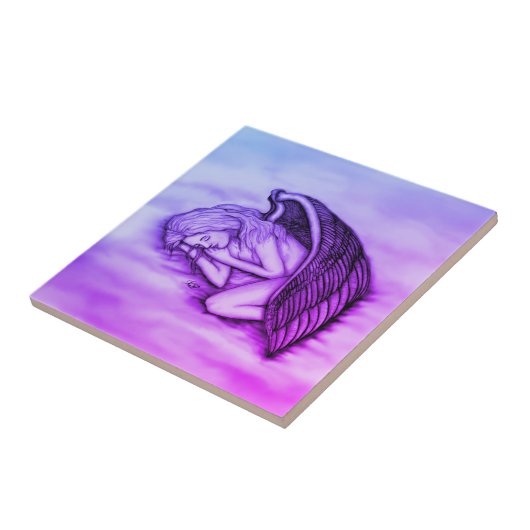 Een slaapengel op hemelwolken tegeltje (Zijkant)