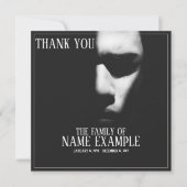 Een slaapgezicht in een halve schaduw (Voorkant)