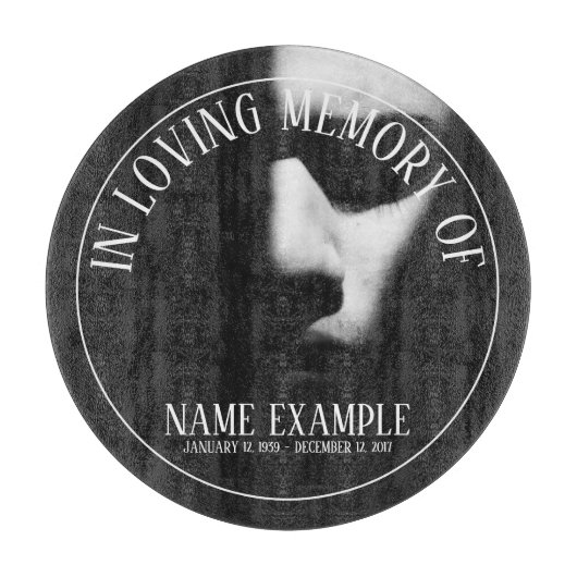 Een slaapgezicht in een halve schaduw snijplank (Voorkant)