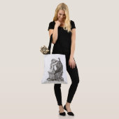Een slapende engel op de Stone Tote Bag (Op model)