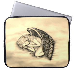 Een slapende engel op de wolken van de hemel laptop sleeve