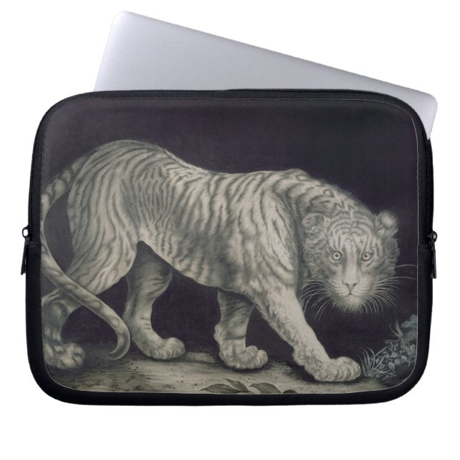 Een slingertijger (potlood op papier) laptop sleeve (Voorkant)
