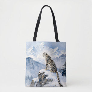 Een sneeuwluipaard op besneeuwde top tote bag