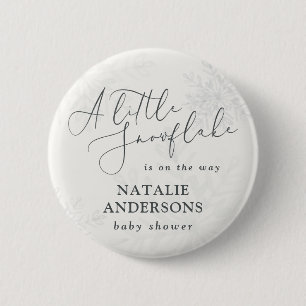 Een sneeuwvlokje winterfeest baby shower ronde button 5,7 cm
