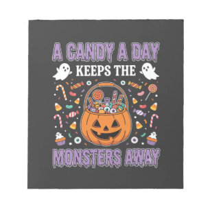 Een Snoepje Per Dag Halloween T-shirt Ontwerp Notitieblok