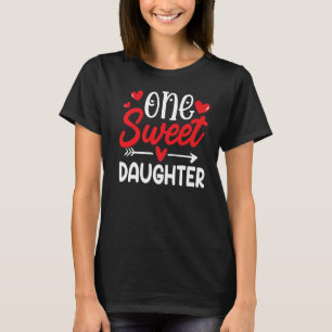 Eén snoepje Valentijnsdag die overeenkomt met F T-shirt