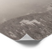 Een snowboarder springt van een klif naar een poed poster (Hoek)