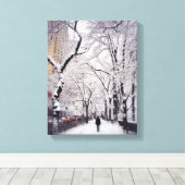 Een Snowy City Sidewalk Canvas Afdruk (Insitu (Houten vloer))