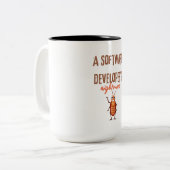 Een software ontwikkelaars nachtmerrie grappig tweekleurige koffiemok (Voorkant links)