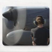 Een soldaat bewaakt de prestaties muismat (Voorkant)