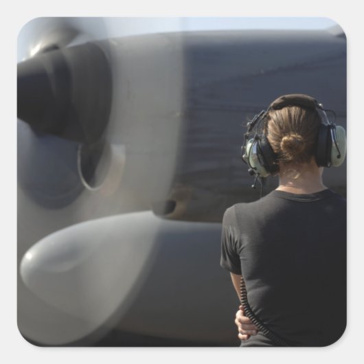 Een soldaat bewaakt de prestaties vierkante sticker (Voorkant)